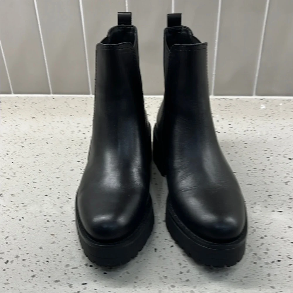 Sam Edelman NWOT Josha Black Leather Chelsea Booties 7.5 M - Picture 11 of 11